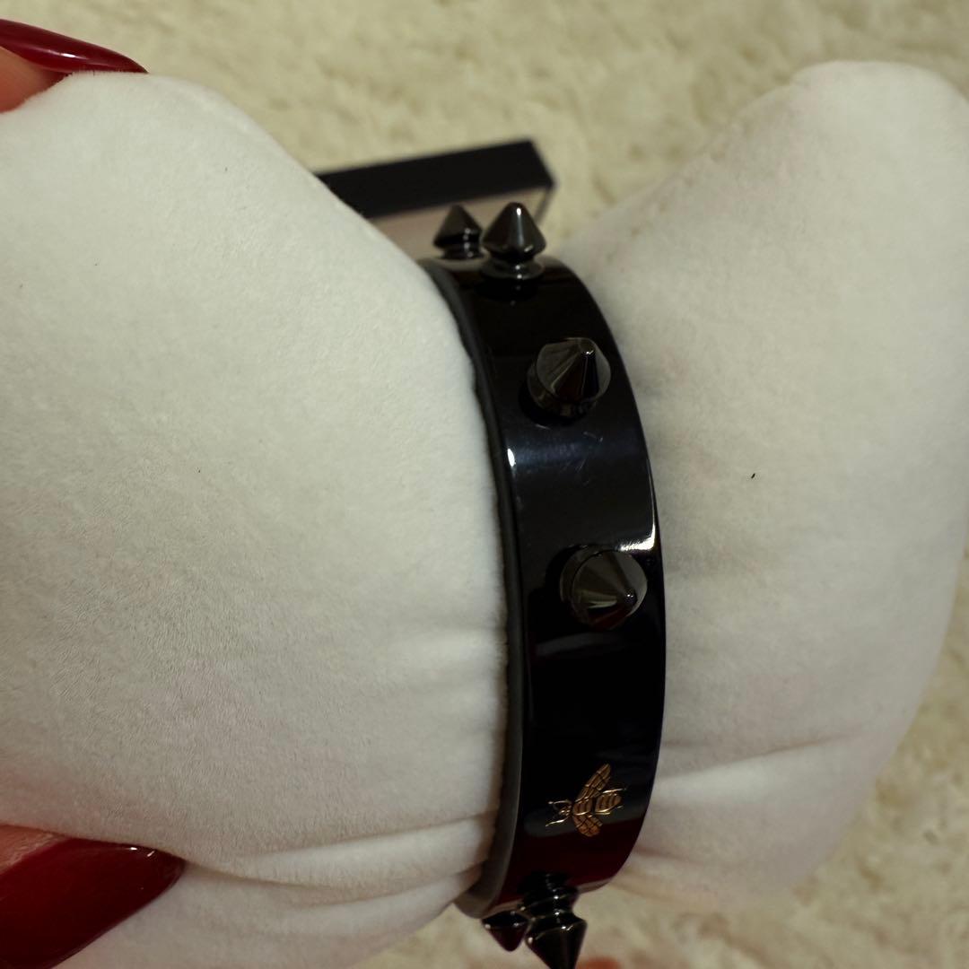 GUCCI ブラック スクエアフェイス 時計　ヴィンテージ