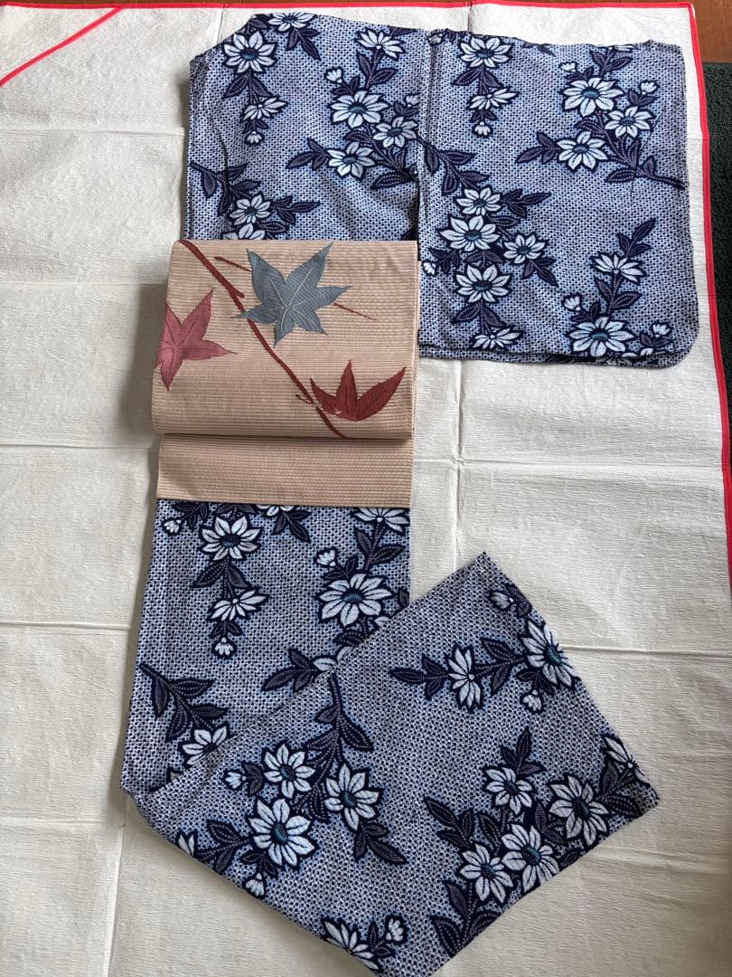 e*s様 有松・鳴海絞り　絞り染め　絞り浴衣　 藍色　紺