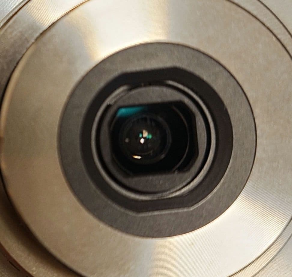 デジカメ CASIO EXILIM EX-S100