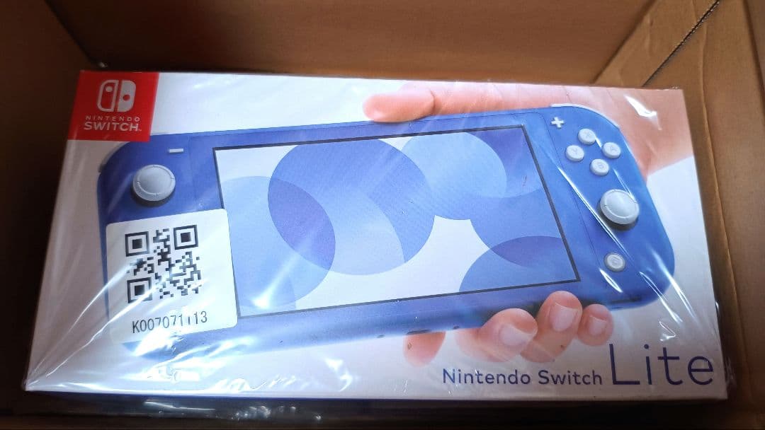 Nintendo Switch Lite 青　ブルー