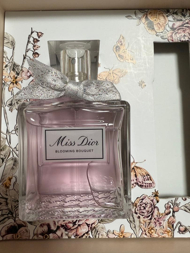 ミスディオールブルーミングブーケコフレ100ml