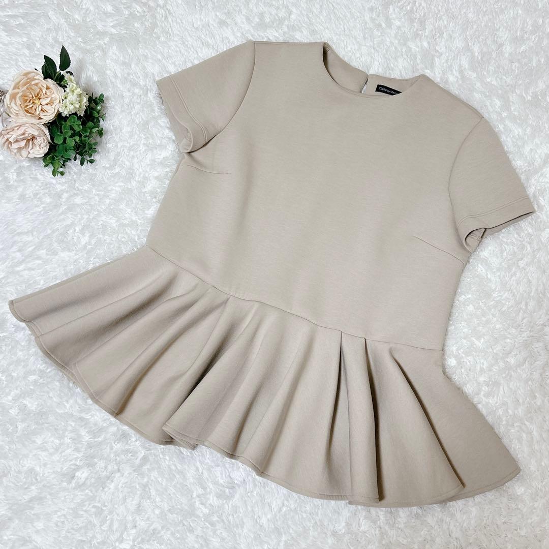 極美品✨ ツルバイマリコオイカワ Epaulement ペプラム トップス 半袖