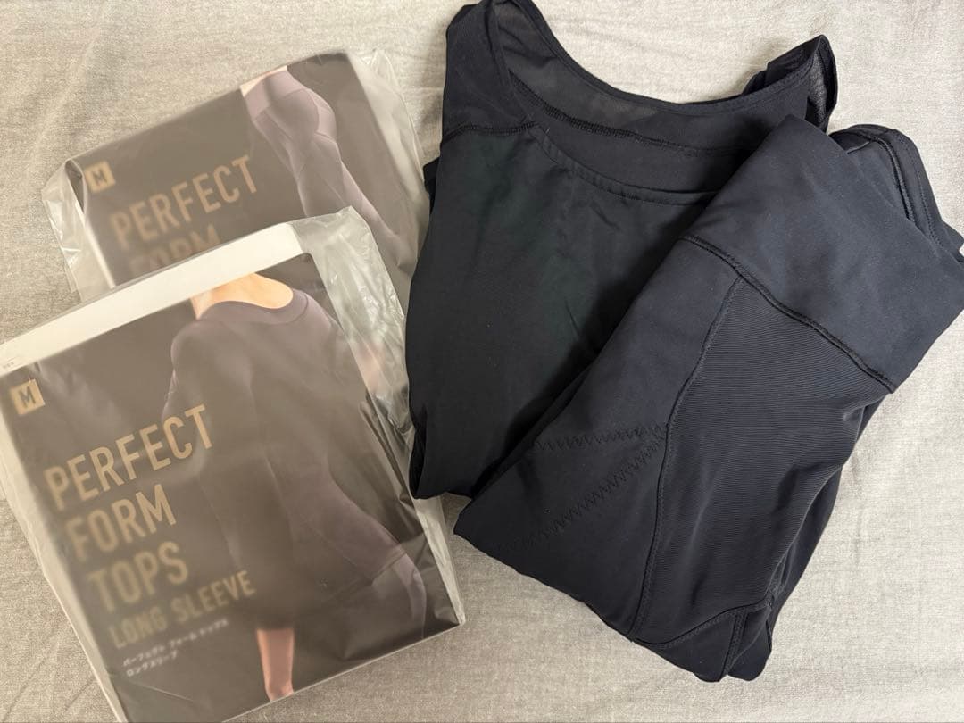 Rintosull リントスル ピラティス パーフェクトフォーム　上下M &靴下