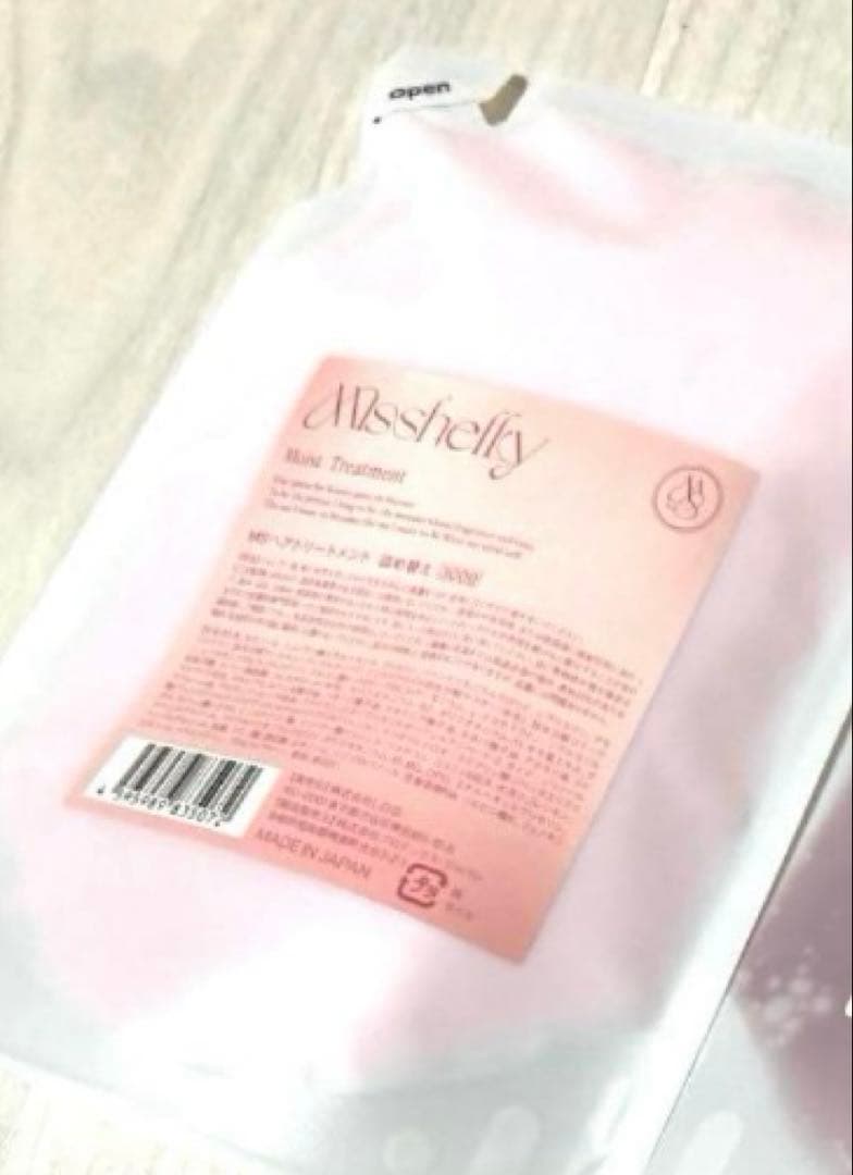 ラブクロム♡（R)K24GPツキ ゴールド♡ミスシェリー♡トリートメント詰め替え