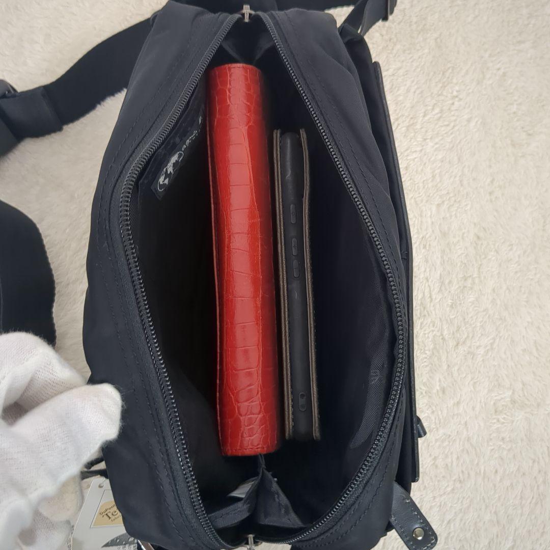 【未使用品】agnes b.VOYAGE　アニエスベー　ナイロン　レザー　黒