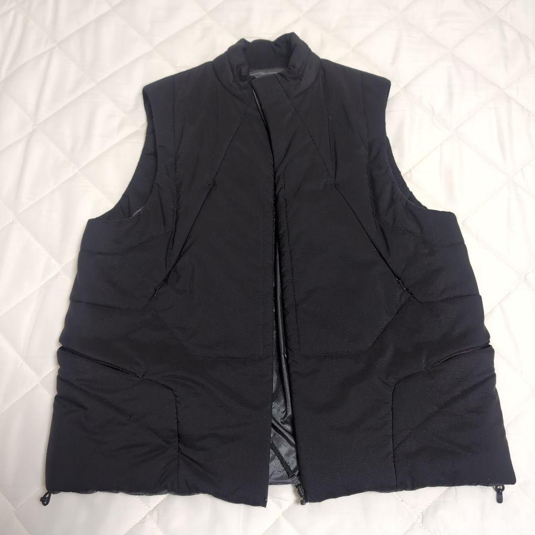 Goldwin0 23aw インサレーテッドベスト