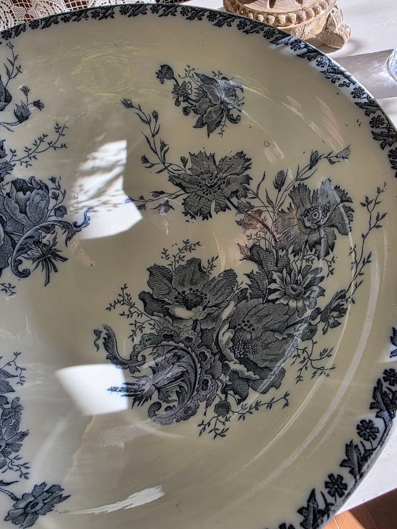 Saint-Amand窯のアンティークピシェとベイスン Anemoneアネモネ