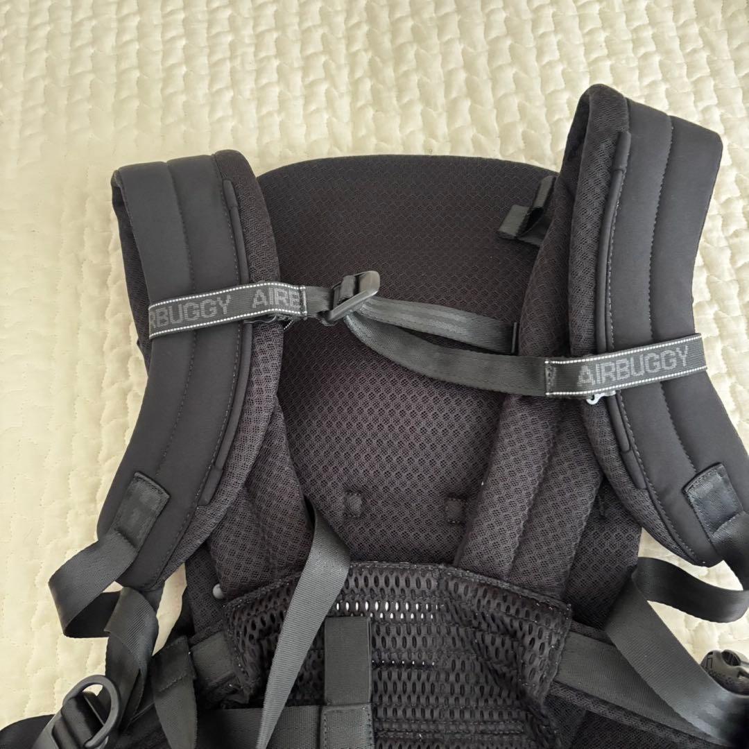 ＊美品＊AIRBUGGY エアバギー 抱っこ紐 ベビーキャリア ブラック