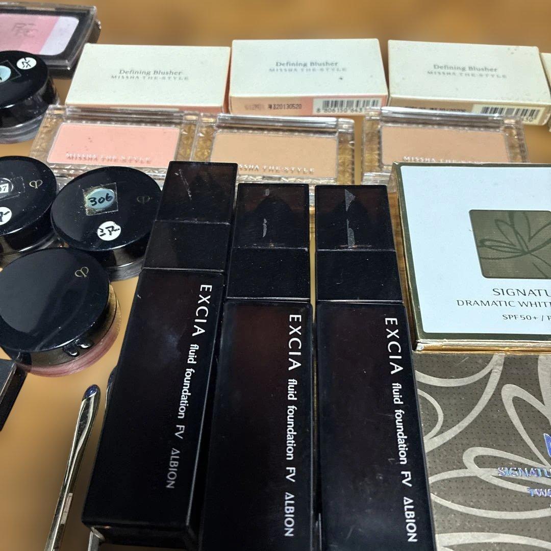 デパコス　まとめ売り　ルナソル　ファンケル　アルビオン　クレドポー　ミシャ