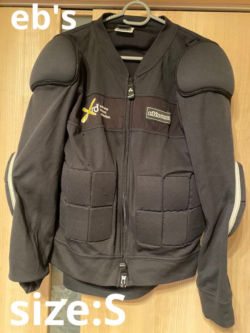 eb's プロテクター　スノーボード