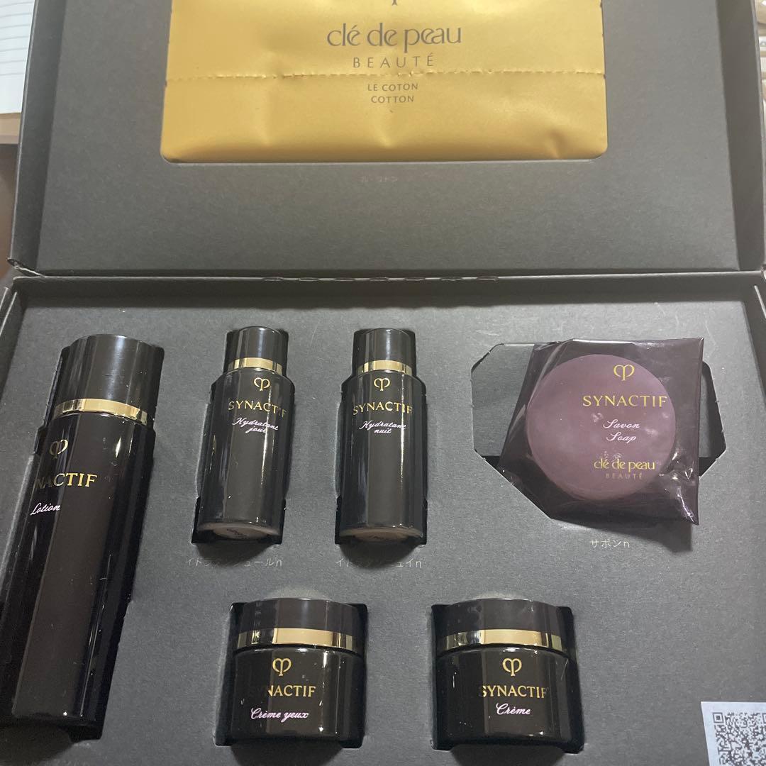 資生堂　クレ・ド・ポーボーテ　シナクティフ特製セット　新品未使用