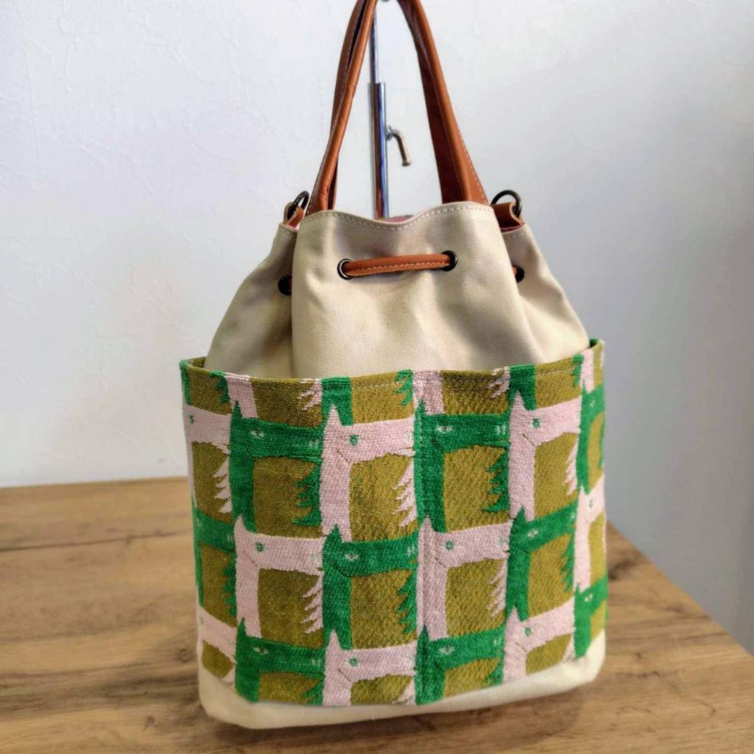 ミナペルホネン/thoroughbredサラブレットマスタード/巾着Lサイズショ