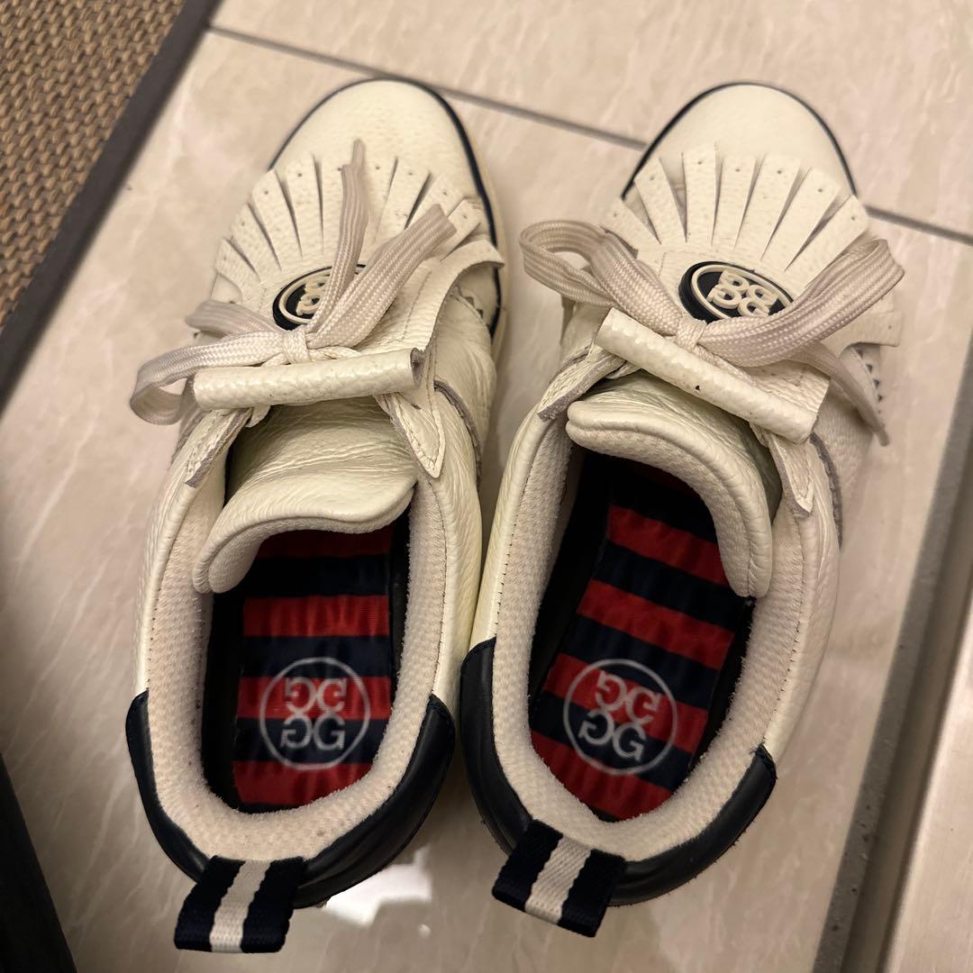 ジーフォア　ゴルフシューズ