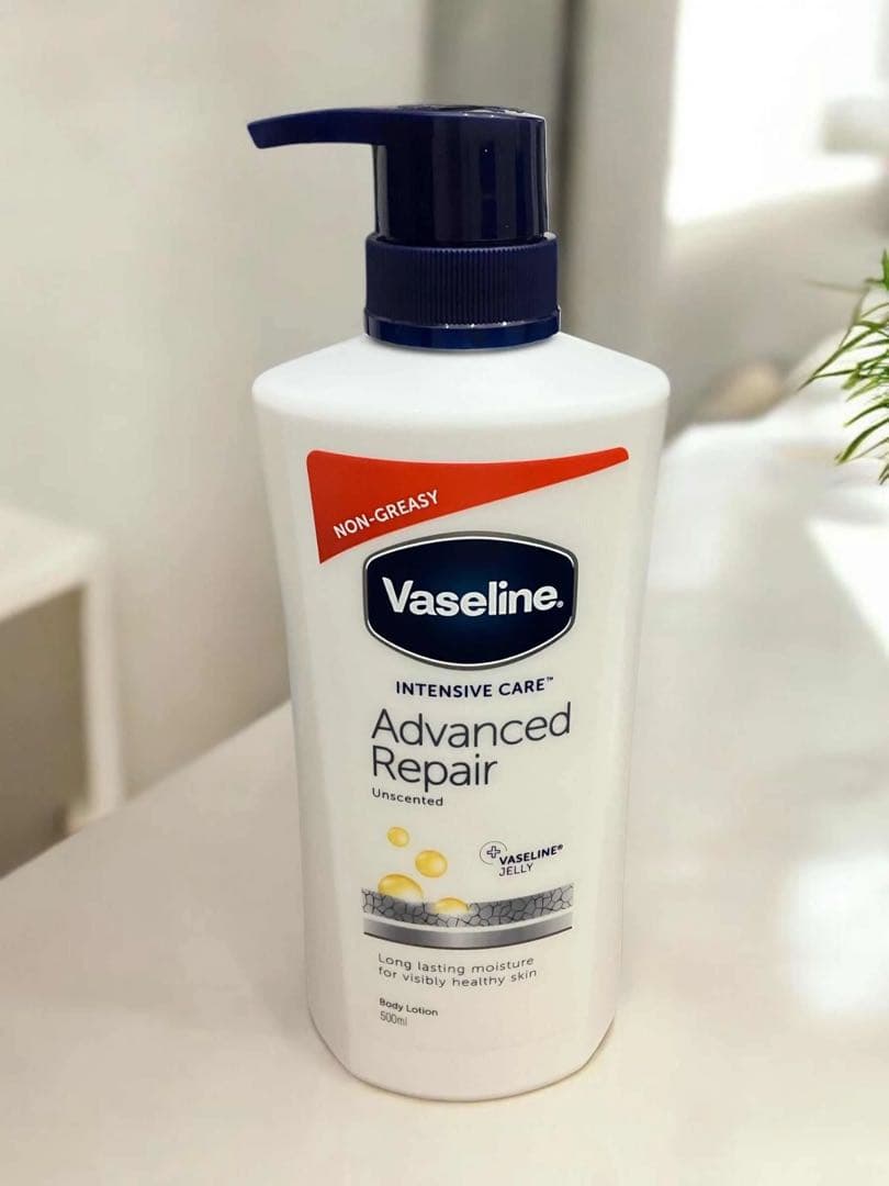 Vaseline Advanced Repair ボディクリーム