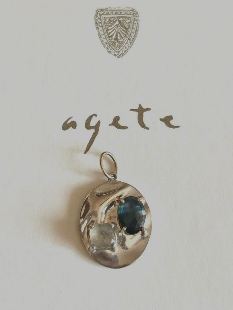 アガット　限定品　サファイア　チャーム