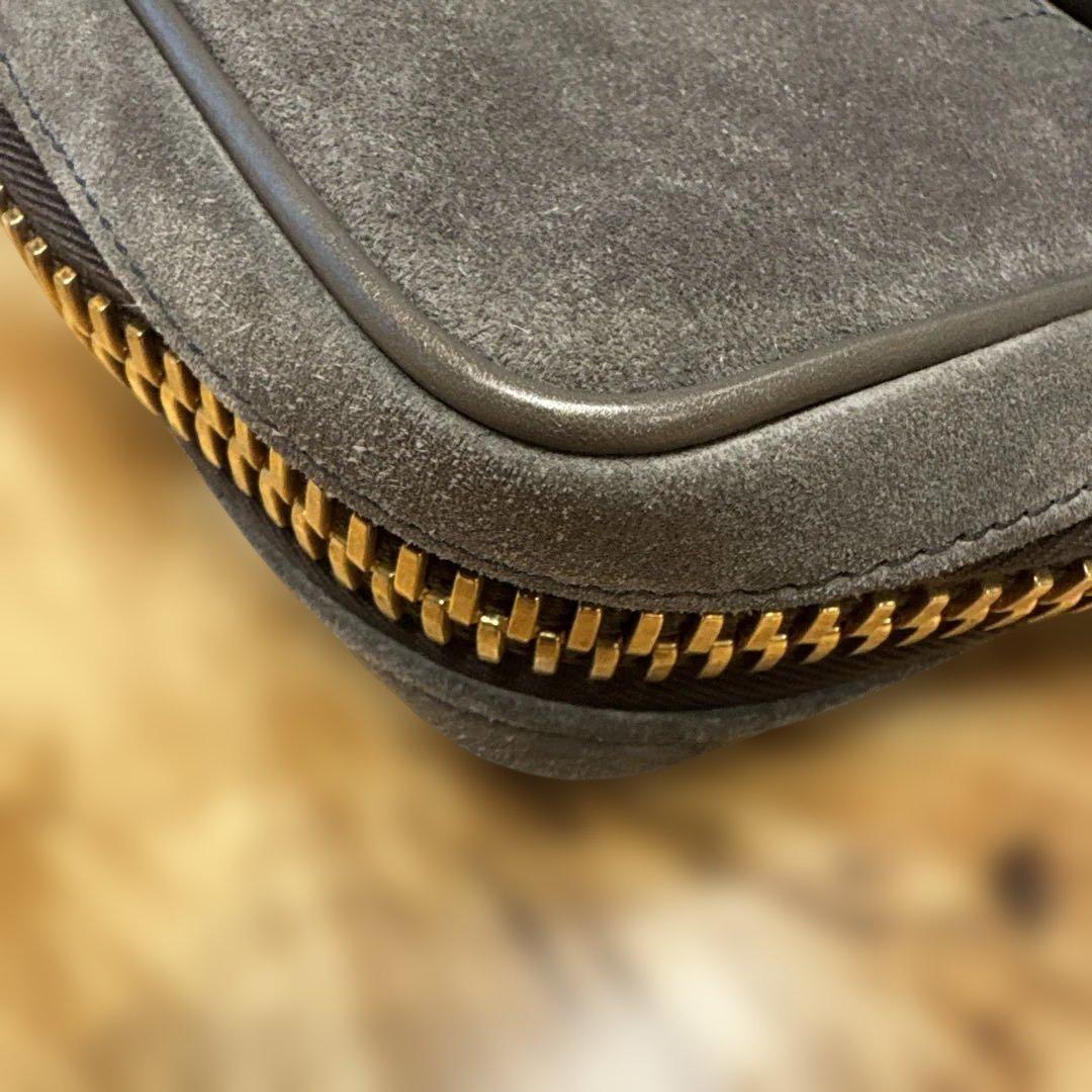 トムフォードグレー スエード ビジネスバッグ