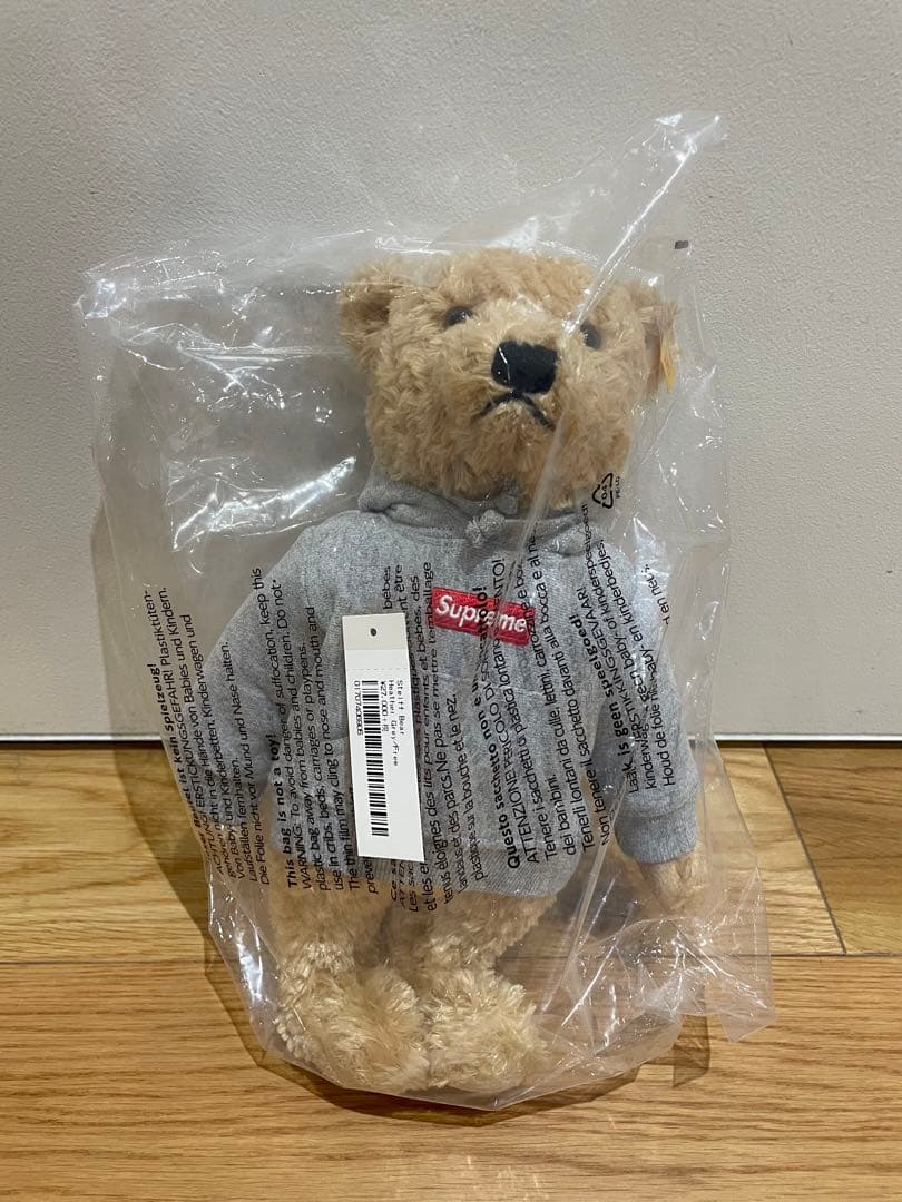 supreme stieff bear くま　ベア　ぬいぐるみ