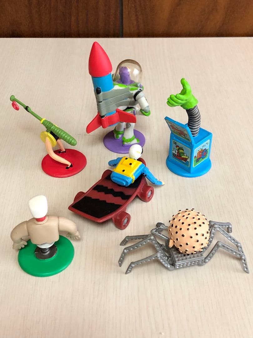 トイストーリー ビッグフィギュア プレミアムフィギュア 貯金箱 リトルグリーメン