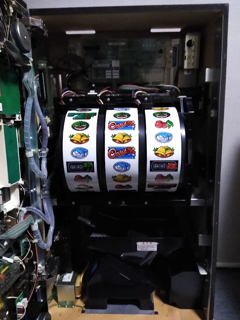 サンサンオアシス キュイーンVer. スロット