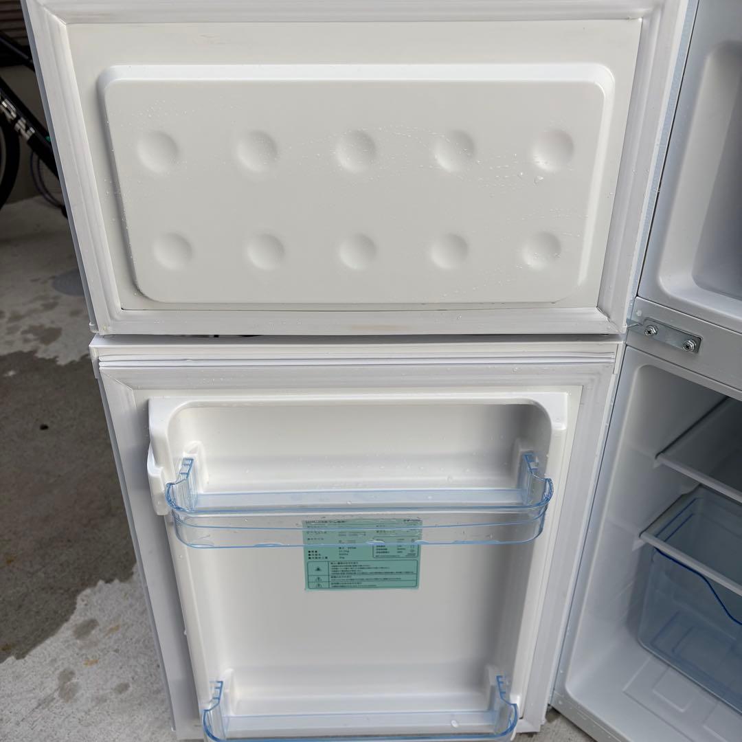 値下げ‼️【送料無料‼️】SAMKYO 冷蔵庫90L 2024年製　左開きたのメル便