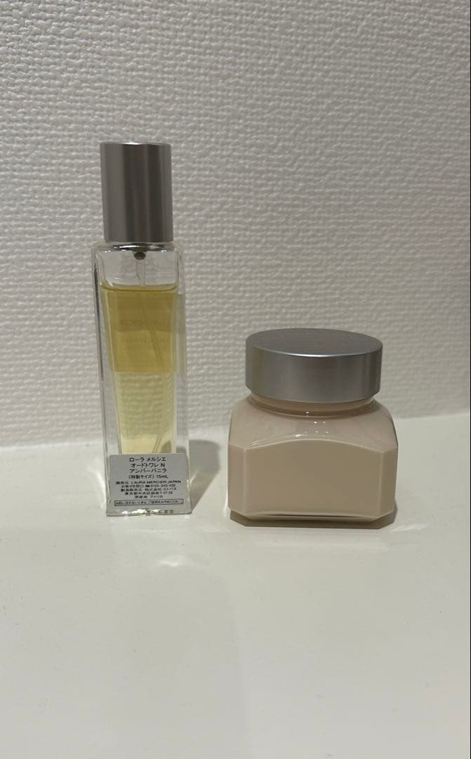 ローラメルシエ　アンバーバニラ　香水15ml ホイップボディークリーム 60g