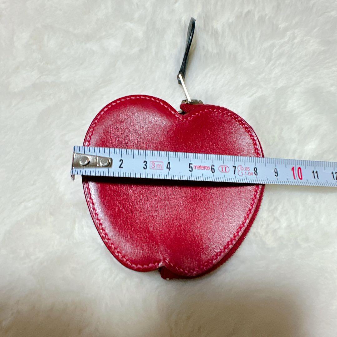 エルメスHERMÈS リンゴ型 ケース 赤