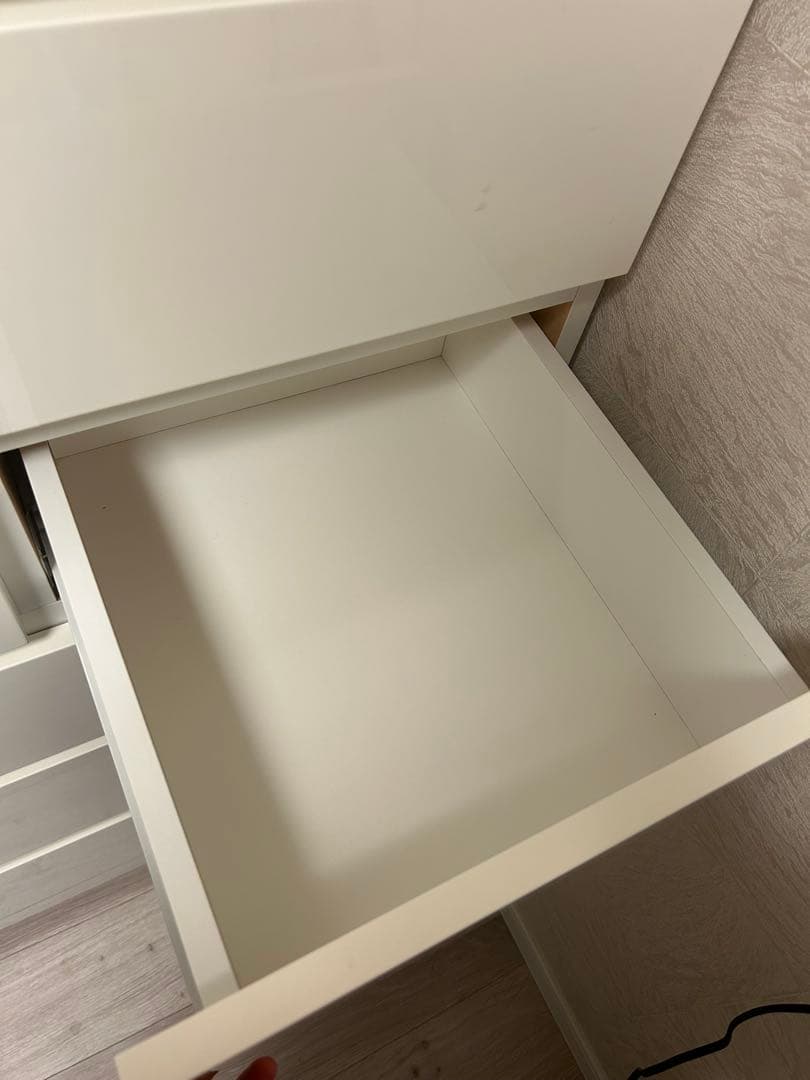 ニトリ　ホワイト チェスト6段