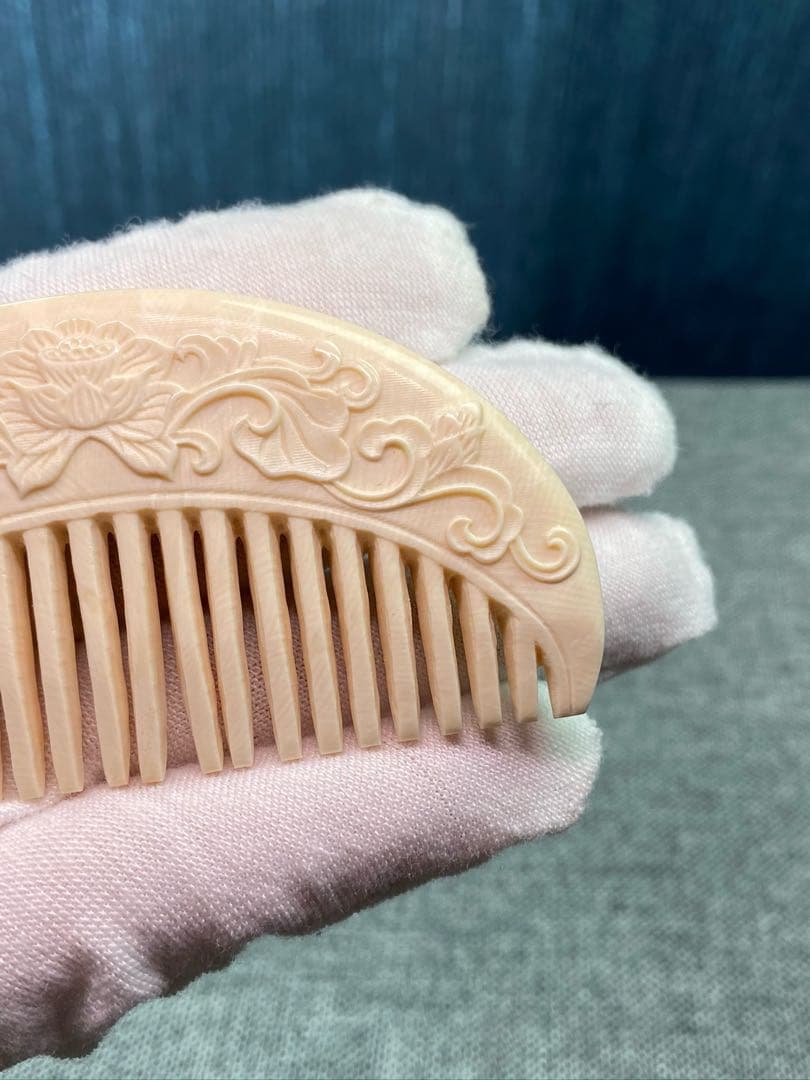 天然マンモス牙美しい手作り彫刻 一櫛百順 髪櫛(37g)