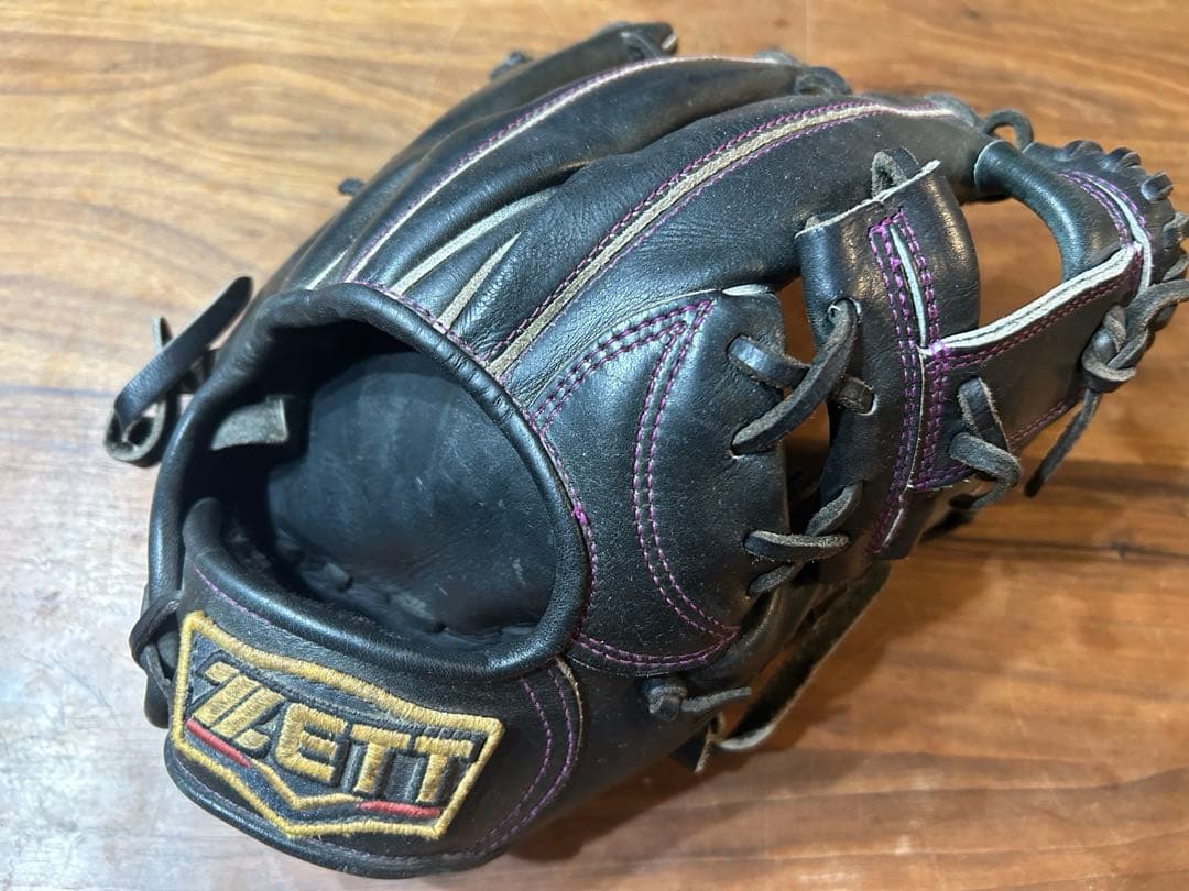ZETT PROSTATUS プロステイタス　内野手用　硬式グローブ グラブ　黒