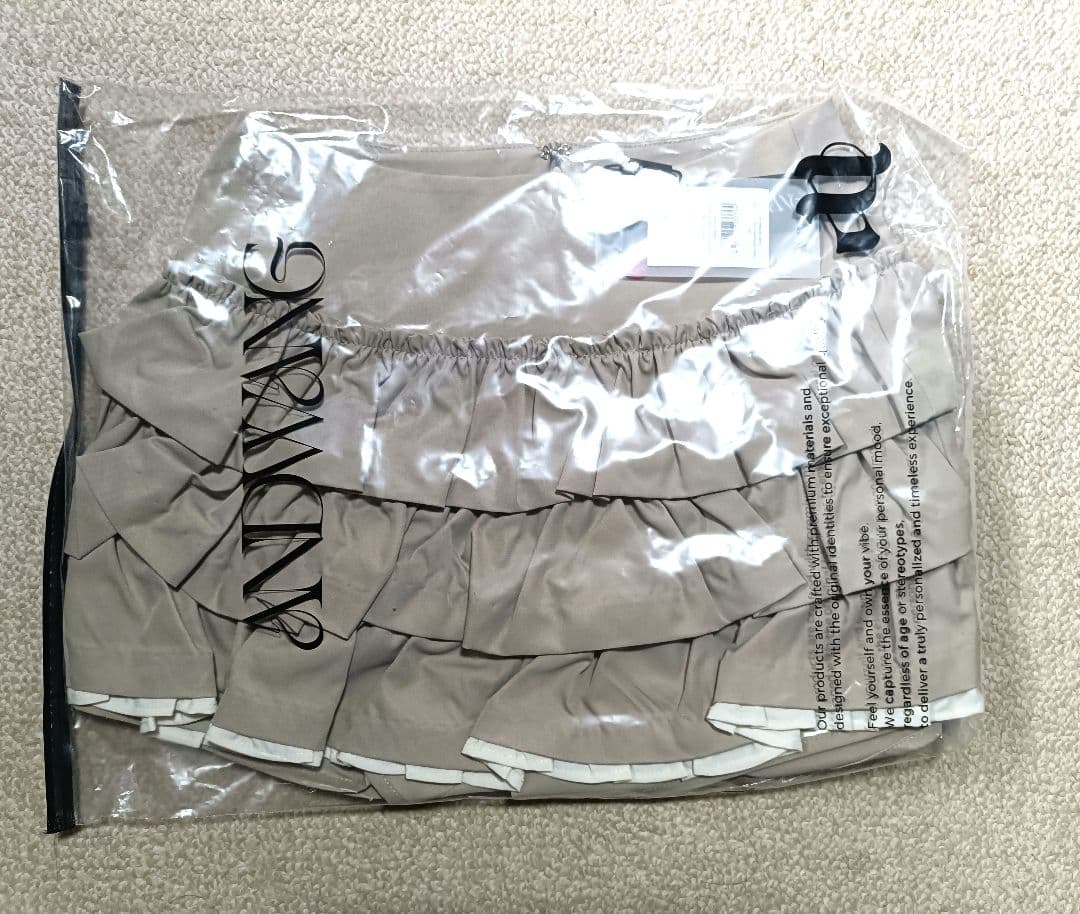 スカート andwang Charm Frill Culotte Mini Skirt