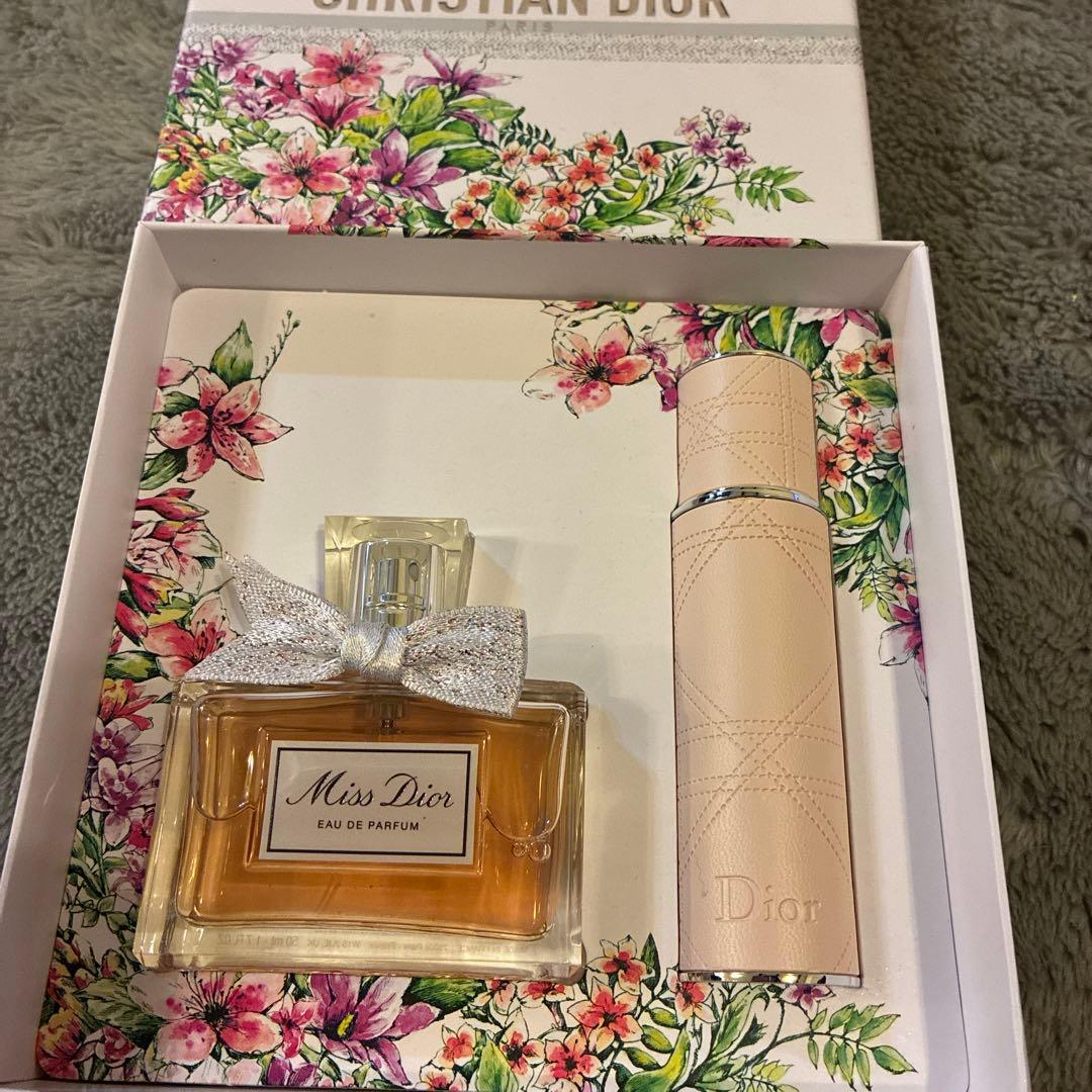 クリスチャンディオール　ミスディオールオードゥパルファン　トラベルスプレー