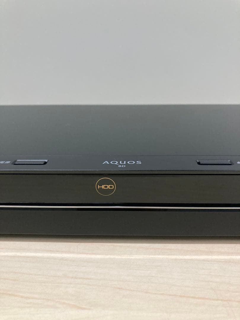 めっちゃ綺麗　1TB シャープ　AQUOS ブルーレイ　BD-NW1100