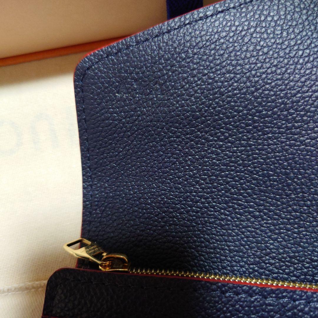 ミッキールイヴィトンポルトフォイユサラアンプラント