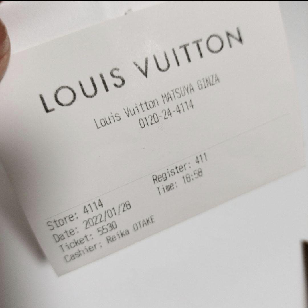 ミッキールイヴィトンポルトフォイユサラアンプラント