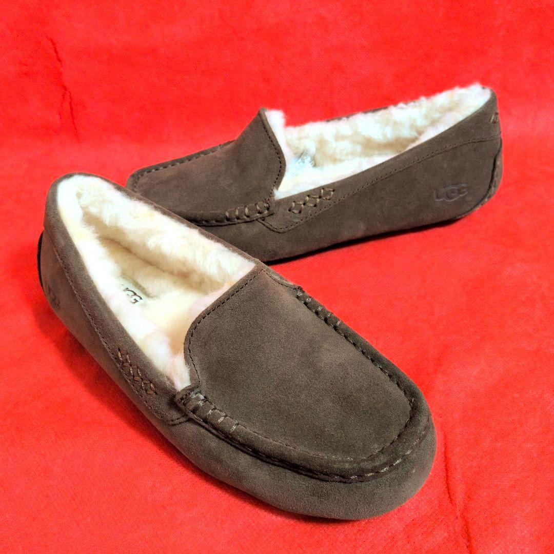 UGG アンスレー モカシン デッキシューズ／レディース／25.0