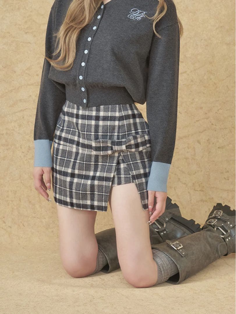 スリットチェックリボンミニスカート