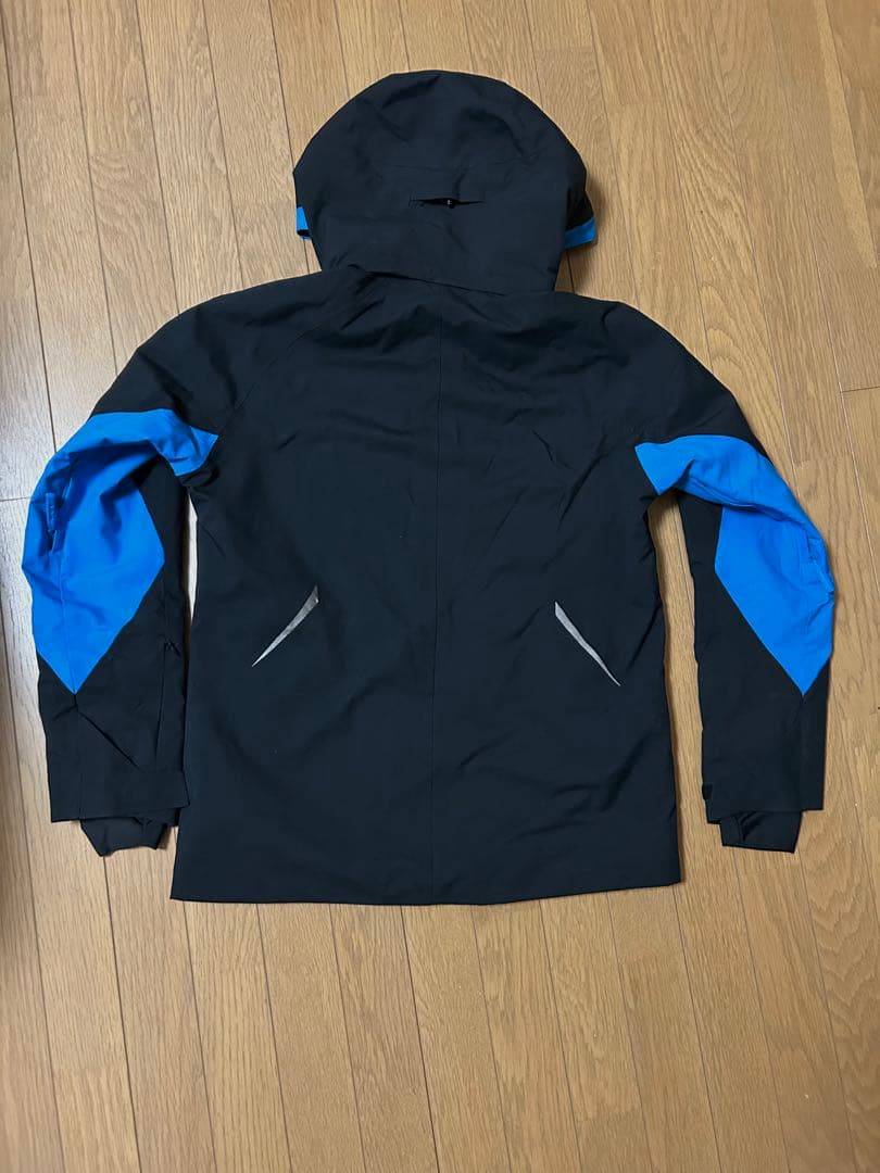 未使用 Phenix フェニックス スキーウェア ジャケット 黒/青 メンズM