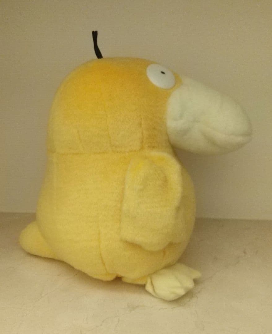 TOMY トミー ポケモン ぬいぐるみ 電動 抱きしめコダック