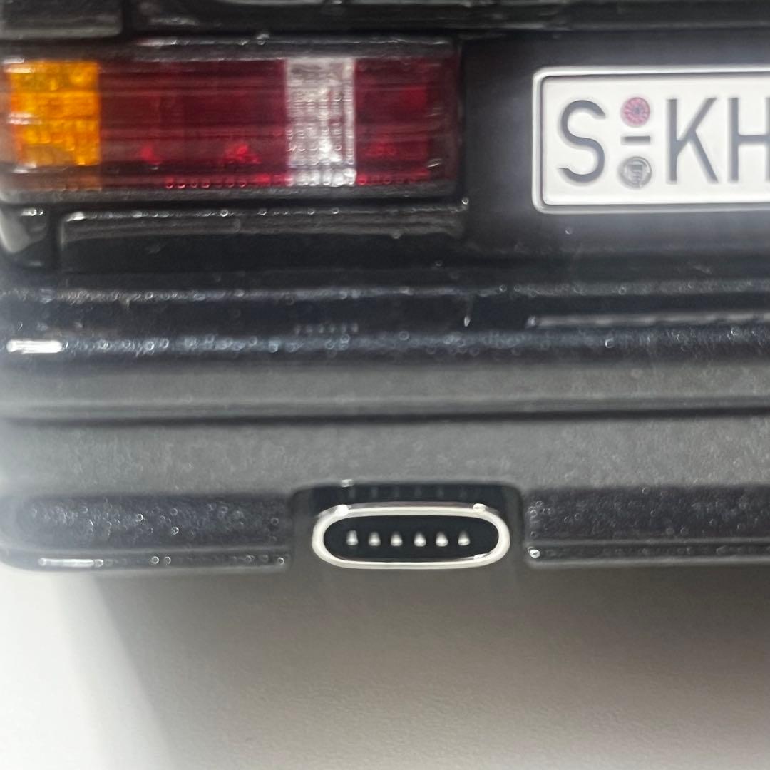 ディラー別注品 AUTOart ベンツ 190E 2.5-16 ※訳アリ品！