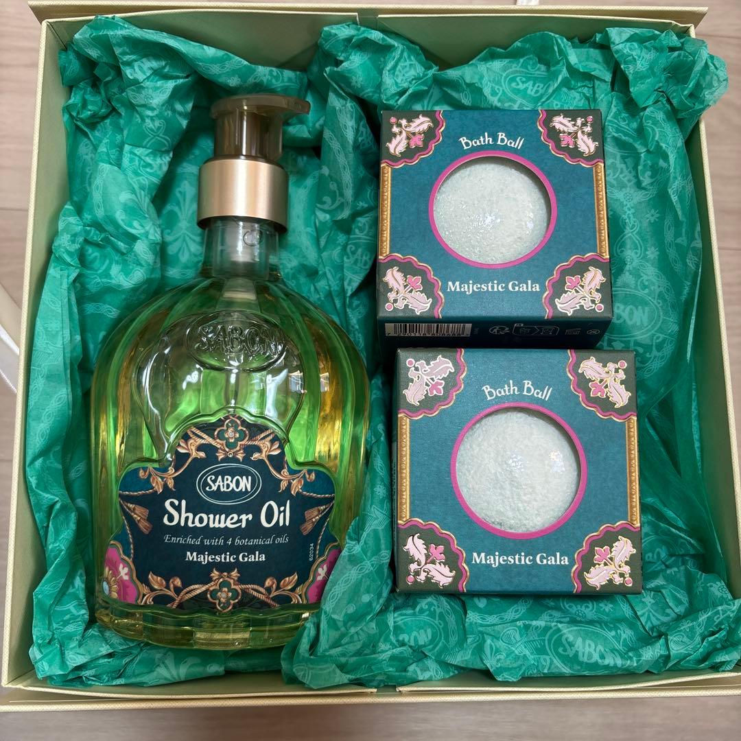 sabon シャワーオイル　バスボールセット