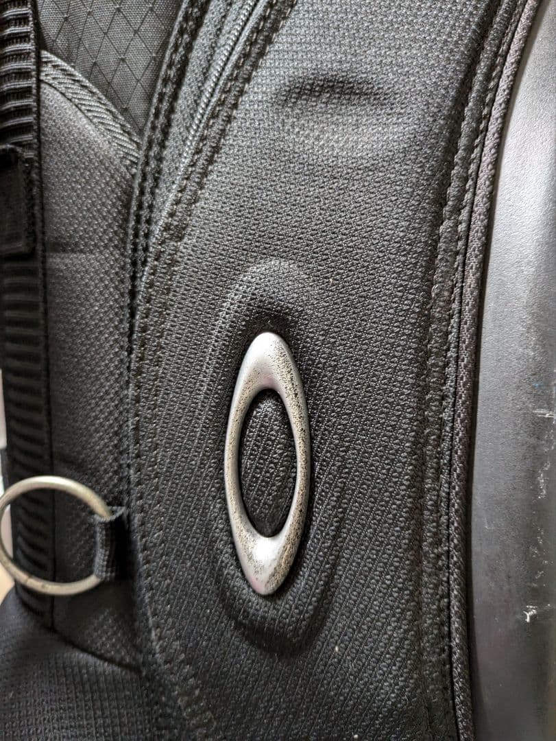 OAKLEY スタンド式キャディバック　オークリー　ブラックゴルフバッグ