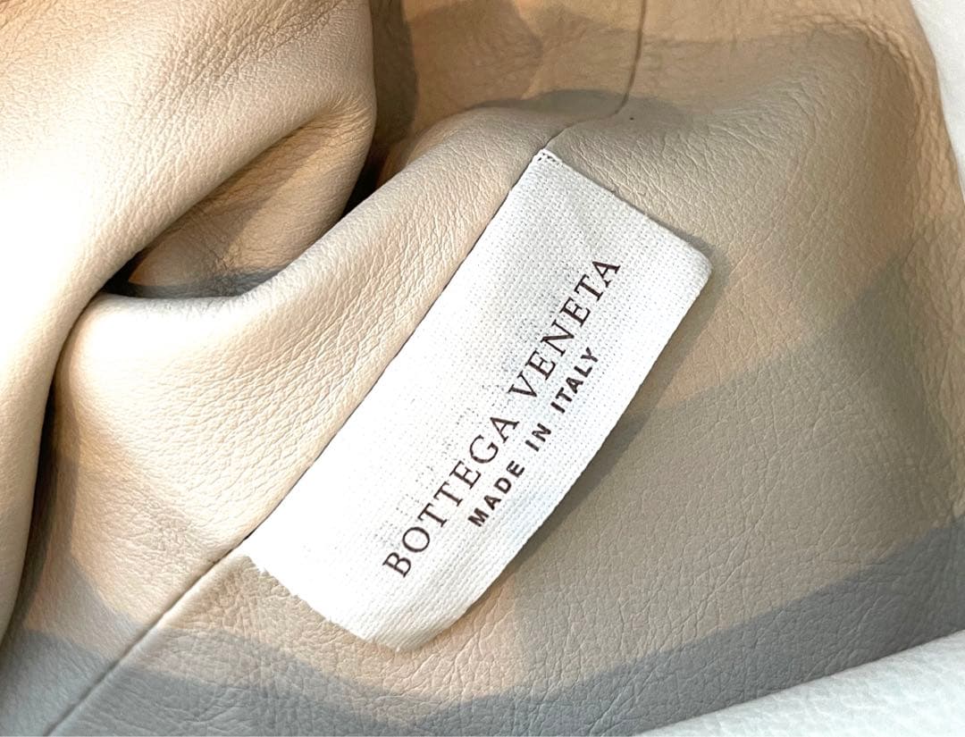 ボッテガヴェネタ ミニ ポーチ