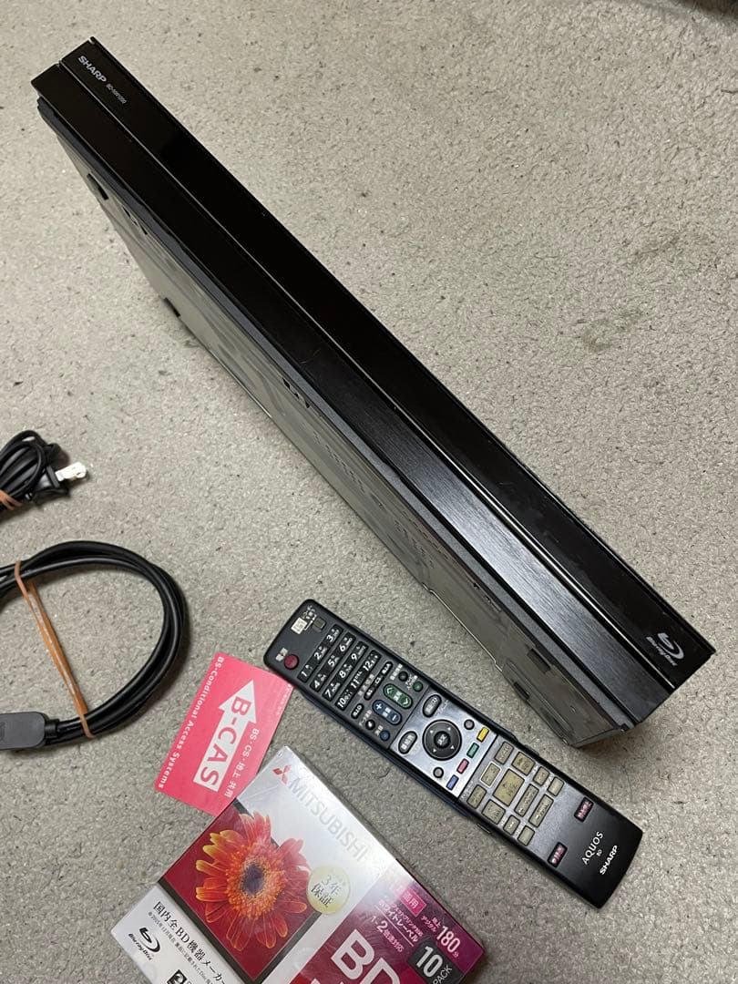 シャープAQUOSブルーレイレコーダー BD-NW1200