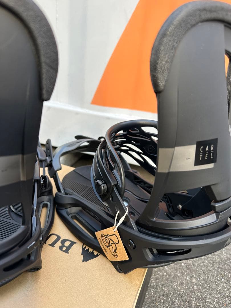 バートンBurton カーテルバインディング　サイズM新品未使用