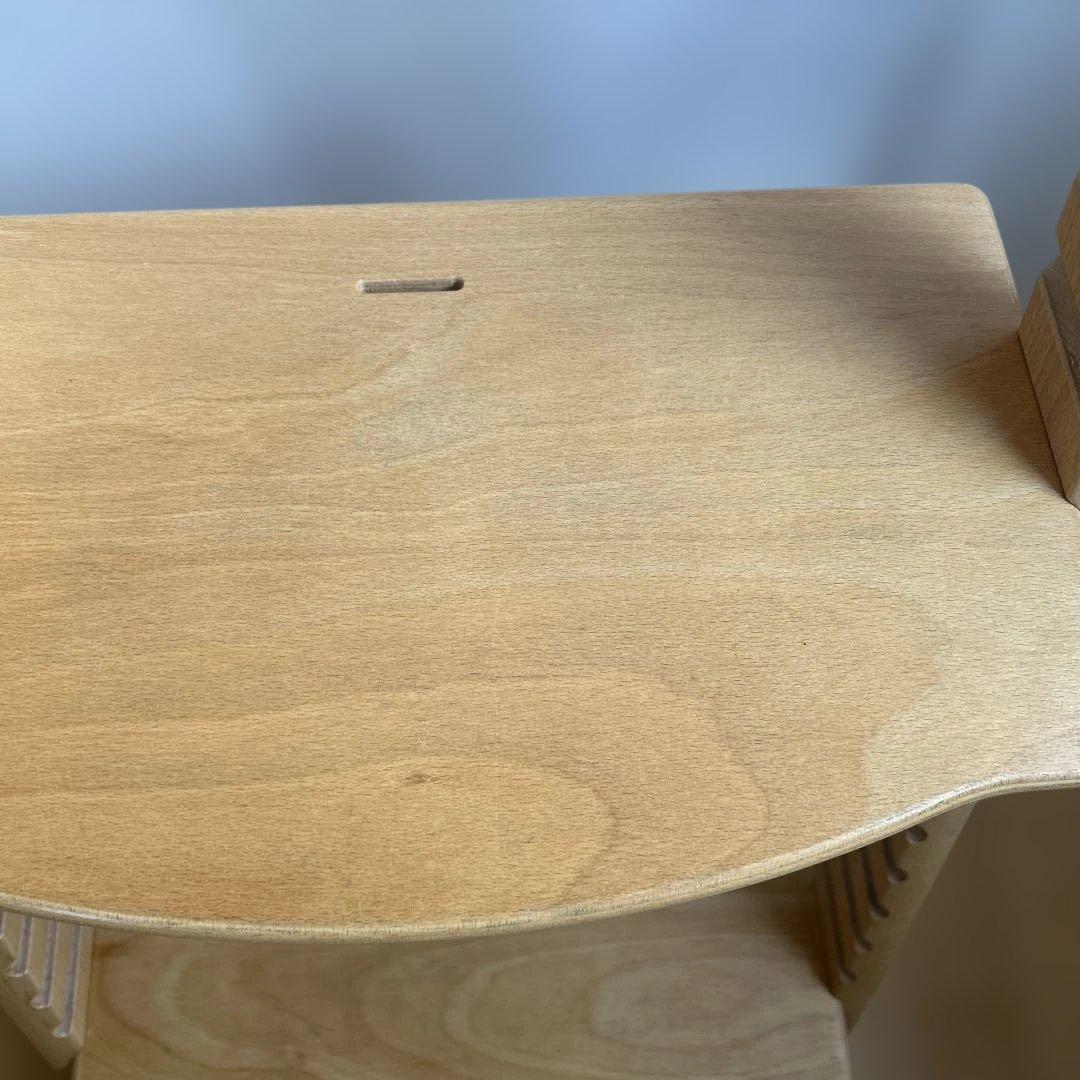 ストッケ　トリップトラップ　木製ベビーチェア　高さ調節可能