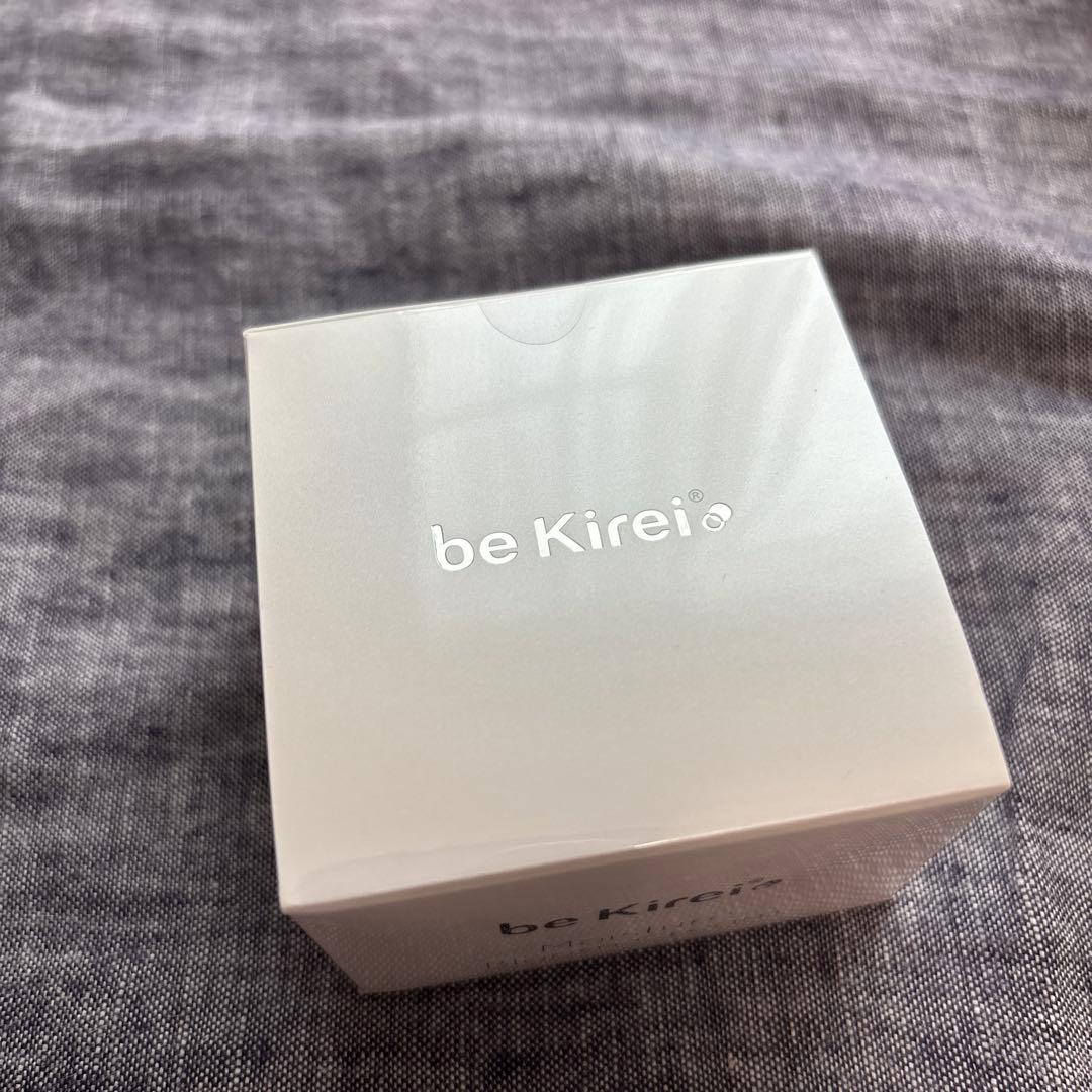 be Kirei モイスチャーブルームクリーム　30g 保湿クリーム
