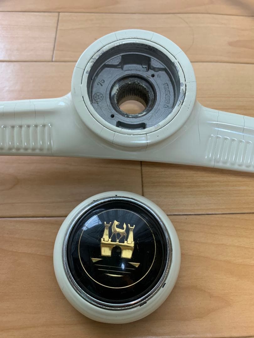 レア❗️VWオーバルステアリング