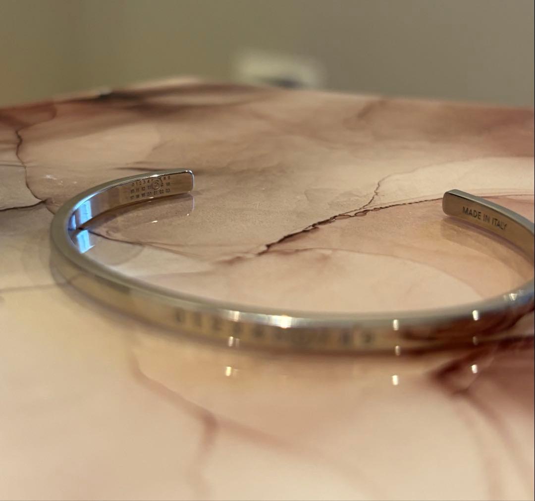 MM6 Maison Margielaシルバーバングル