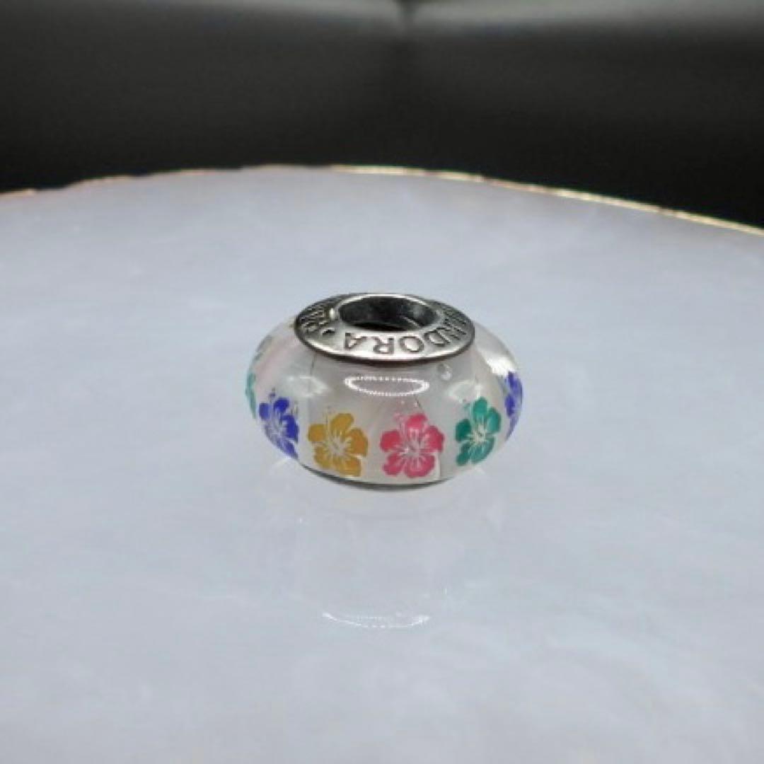 【廃盤✧ハワイ限定✧レア】 フラワーレイ ムラーノガラスチャーム ハイビスカス