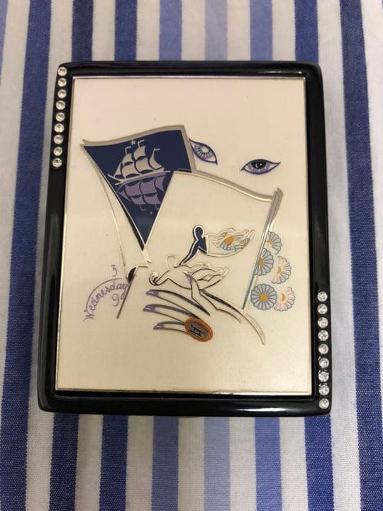 エスティ ローダー  メタルコンパクト 双子座